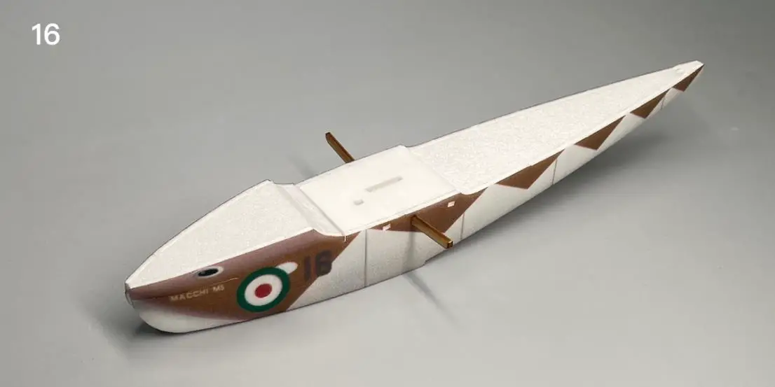 Close the hatch cover without glue