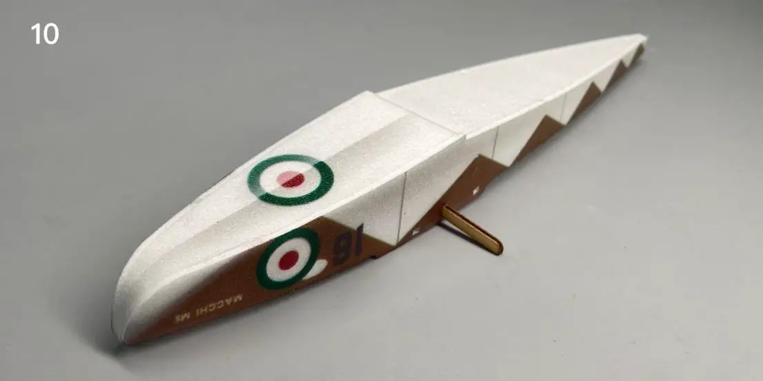 To install the bottom plate of the hull head