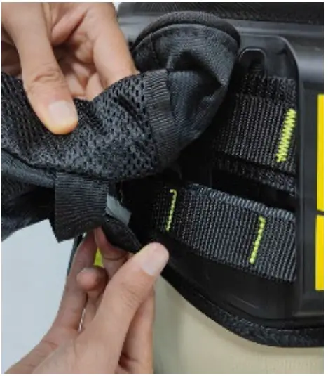 Example of Attaching a MOLLE Accessory to the MLAS