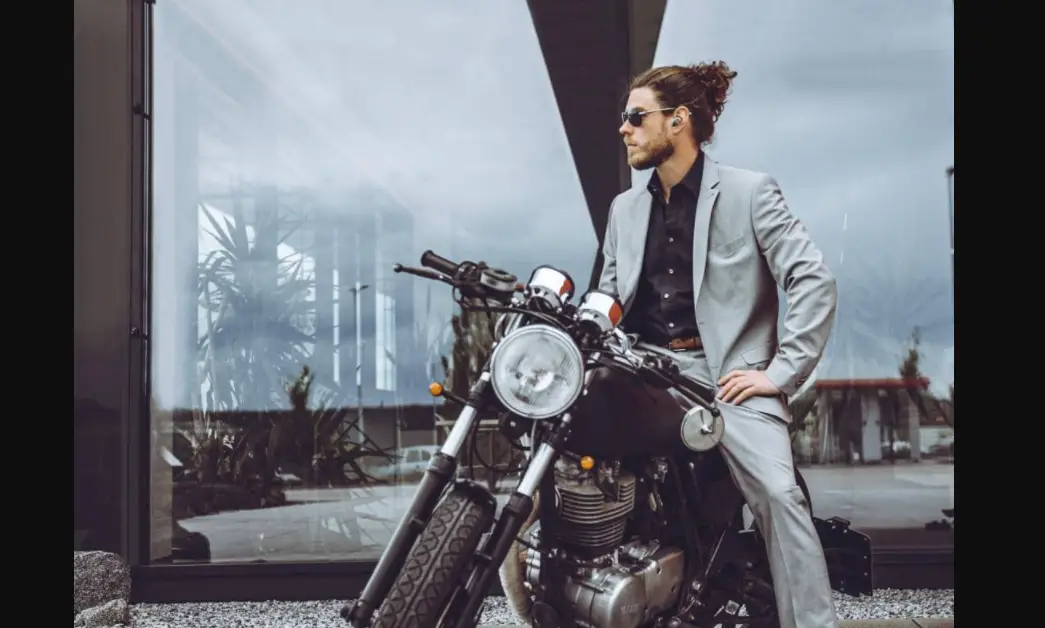 Hama 00184109 Bluetooth Earphone Spirit Pure Instruction Manual Hama 00184109 Bluetooth Earphone Spirit Pure Instruction Manual