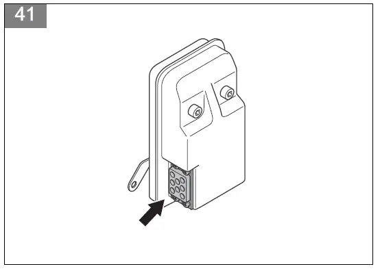 Husqvarna-345BT-Petrol-Leaf-Blowers-FIG-19