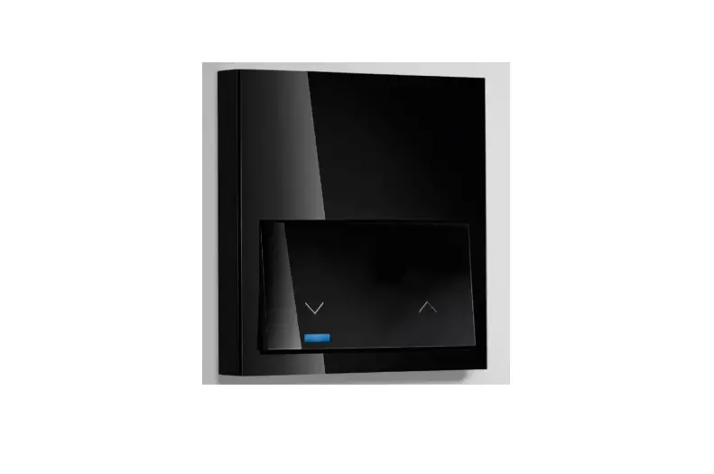 Simon S100 Io Master Roller Blind 10002081-13x Manual