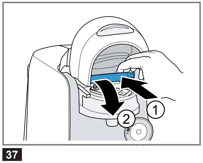 Cleaning the appliance