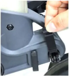 COM 940 - Assembly Instructions 4 - PIC 2