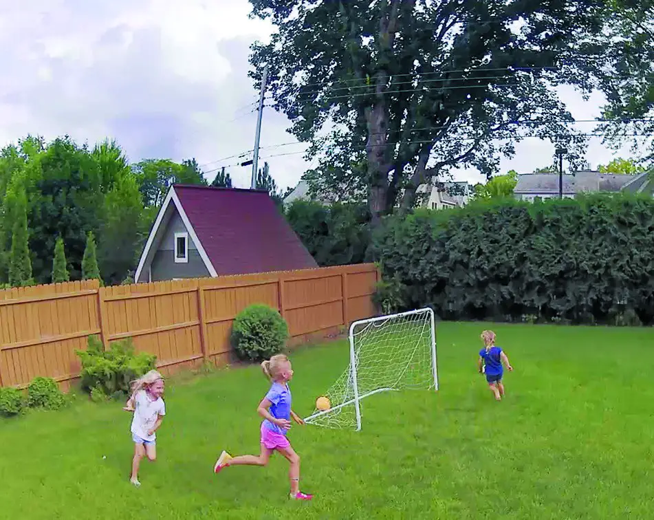 arlo Pro 3 Floodlight Camera 2K Video with HDR