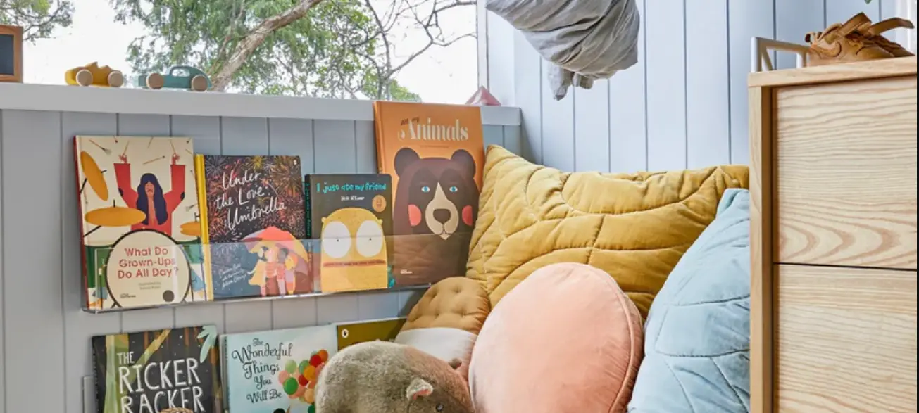 Ubabub U0500 Booksee Clear Acrylic Wall Bookshelf Set Instructions