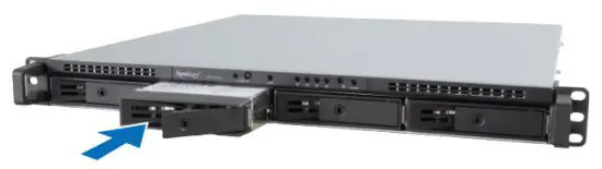 Synology RS1619xs RackStation - Install Drives 4