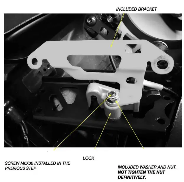 rizoma-PT116-Fox-License-Plate-Holder-FIG 15.