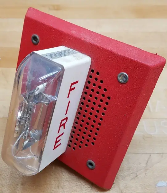 CERBERUS-PYROTRONICS-SL25-F-F-Series-Speakers-and-Speaker-Strobes-PRODUCT