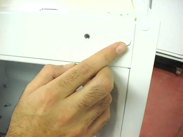 BUSH BIE7030FF Built In Combi Fridge - REPLACEMENT PROCEDURE 12