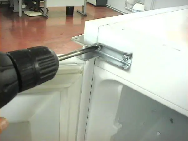 BUSH BIE7030FF Built In Combi Fridge - REPLACEMENT PROCEDURE 14