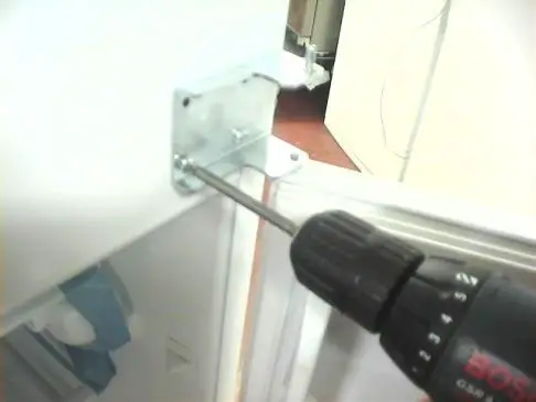 BUSH BIE7030FF Built In Combi Fridge - REPLACEMENT PROCEDURE 4