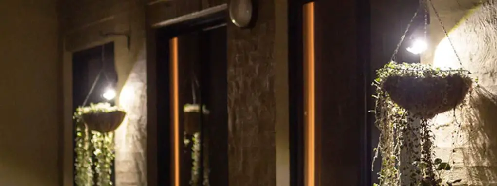 Hoselink L280 Adjustable Solar Mounted Spotlight 8led User Manual