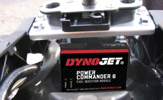 FIG 8 INSTALLING THE POWER COMMANDER 6