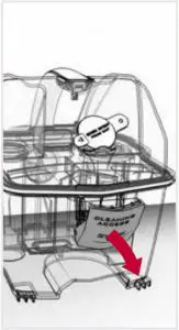 Cleaning Empty Water/Solution Tank