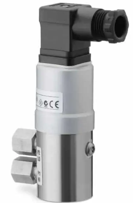 SIEMENS QBE3100UD100 Wet Differential Pressure Sensor product