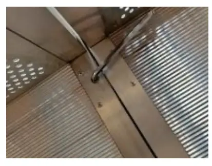 Capture shopify CB1R Event Lighting Crowd Barrier Corner 5