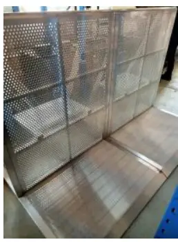 Capture shopify CB1R Event Lighting Crowd Barrier Corner 7