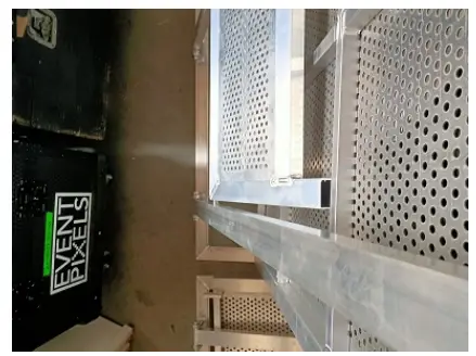 Capture shopify CB1R Event Lighting Crowd Barrier Corner 8