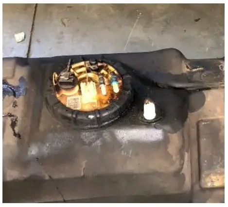 FLEECE Sureflo Sending Unit for 1991-1998 Dodge with Cummins - STEP 7 SENDING UNIT REMOVAL