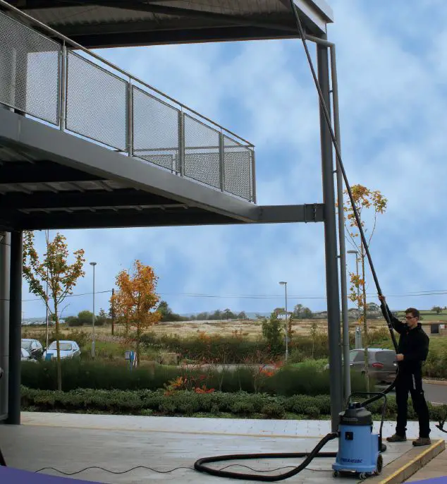 streamline -WVD-900-S110 -Numatic- Gutter -Cleaning -Vacuum -4