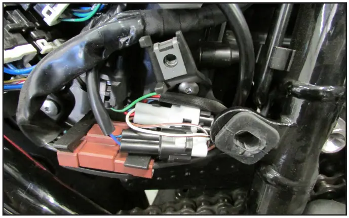 DYNOJET PC6-21021 Power Commander 6-fig8