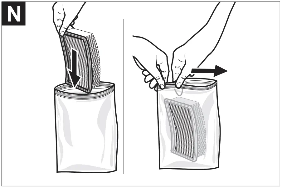 Exchanging the flat pleated filter
