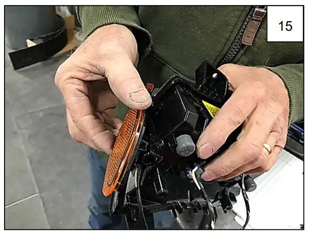 AXC E0001 X-LINE Fender Flare Jeep Wrangler Unlimited - Step 15