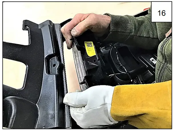 AXC E0001 X-LINE Fender Flare Jeep Wrangler Unlimited - Step 16