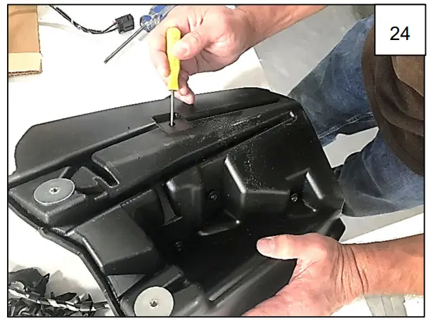 AXC E0001 X-LINE Fender Flare Jeep Wrangler Unlimited - Step 24