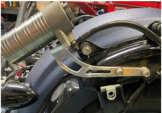 GeezerEngineering-Shocks-for-Harley-touring-models-1