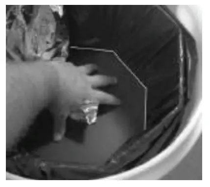 Laveo DF1045 Portable Toilet -fig12