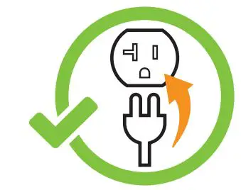 CHAMPION 100900 2000W Dual Fuel Inverter Generator User Guide - Plug in