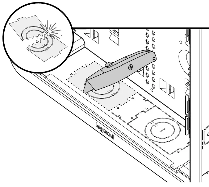 SANUS SA-IWB17-W1 17-Inch TV Media In-Wall Box 10