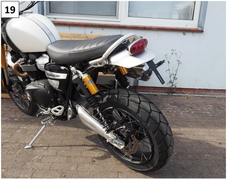 Assembly of the fender