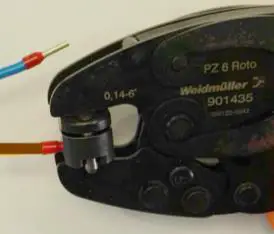HUAWEI OptiX RTN PI-DC B20 -Installing Cord End Terminals 2