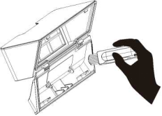 Wyze Robot Vacuum User Manual 13 Use The Cleaning Brush To Clean The Dustbin, Then Close The Lid
