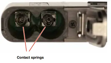 DBu-LEMO Digital Belt Pack Transmitter fig4