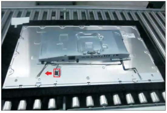 DELL U2723QE UltraSharp 27 4K USB C Hub Monitor - fig24