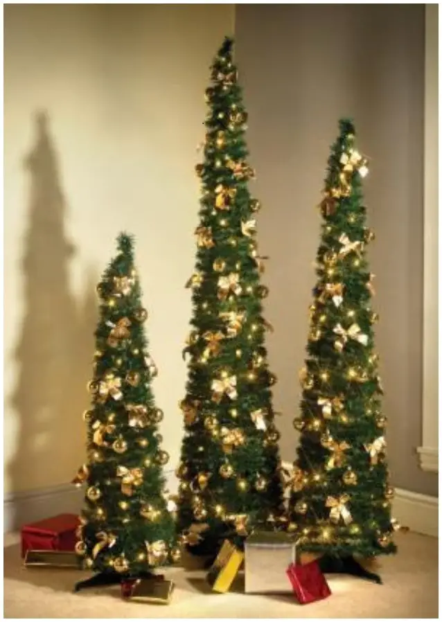 COOPERS OF STORTFORD H957 6Ft Pop Up Slimline Tree