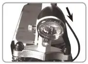 E-scooter W-tec Dealan - Adjust the light angle.