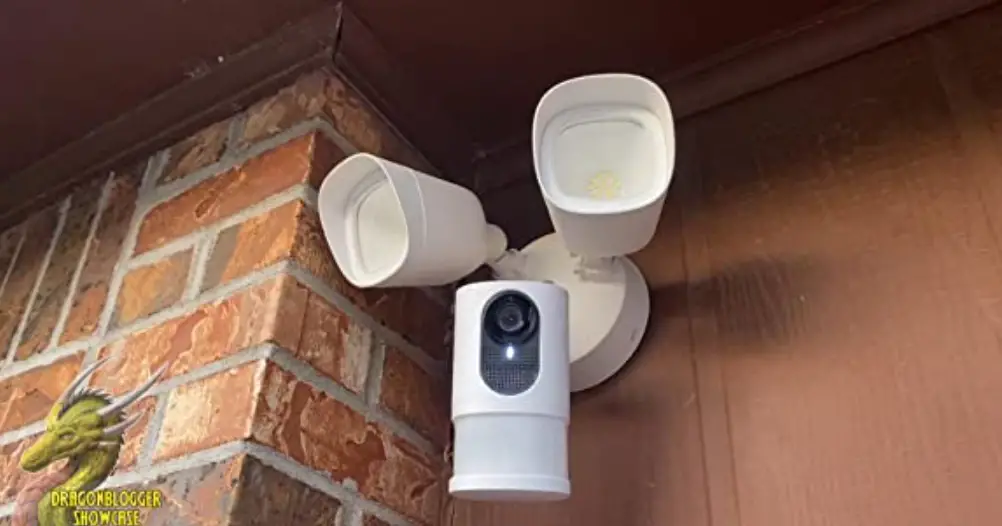 Eufy 318t8422j2 Security Floodlight Cam 2 User Guide