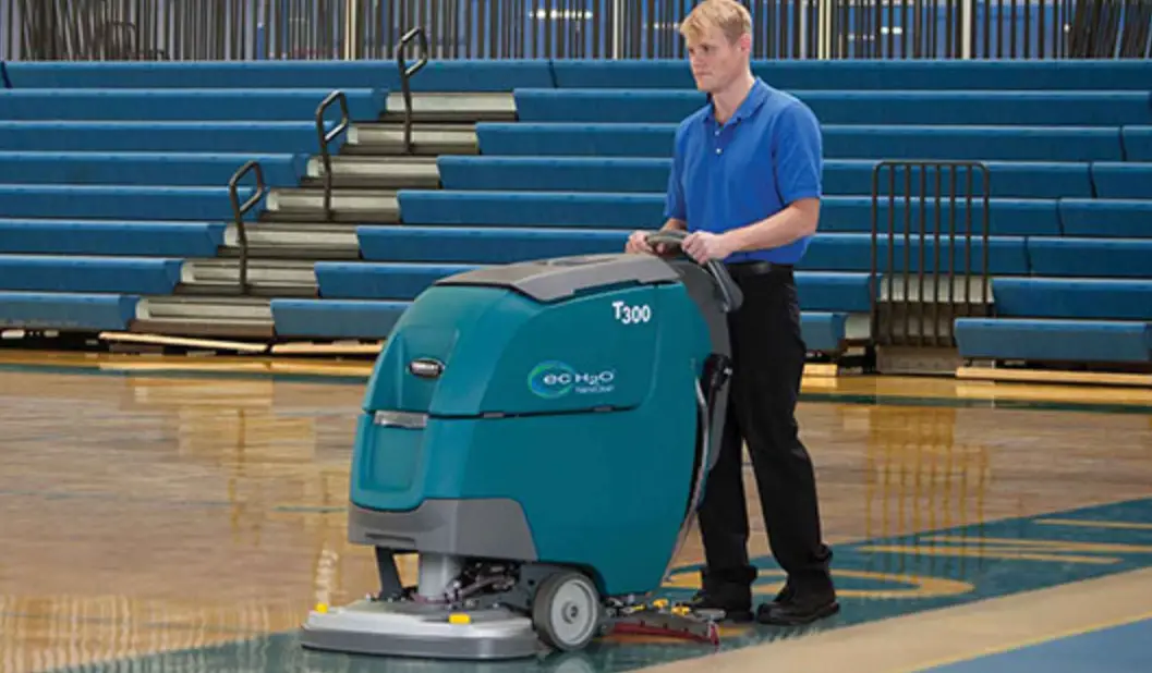 Tennant T290 Floor Scrubber User Guide