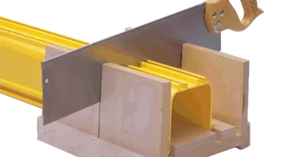 Commscope Fgs-mkit-abf Fiberguide Mitre Box With 26in Saw Instruction Manual