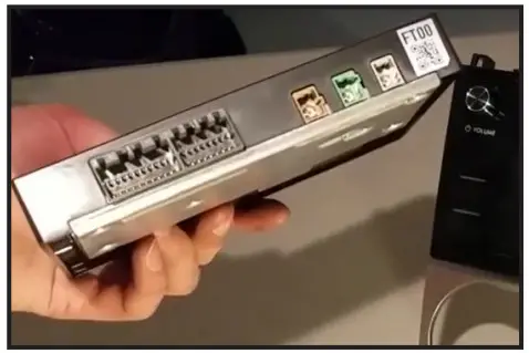 CRUX SWRSU-38C Radio Replacement with Steering Wheel Control Retention - Figure 3