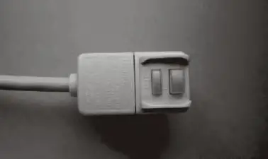 GLOBAL INDUSTRIAL 293068 Electronic Window Air Conditioner - LCDI Powoer card and Plug