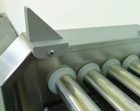 VIVO Electric Hot Dog Machine with Sanitation Hood-ASSEMBLY STEP-2