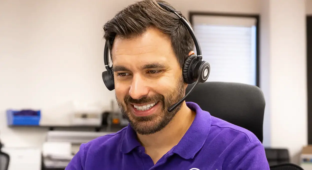 Discover 26553 Adapt 20 Dual Speaker Wireless Uc Headset User Guide