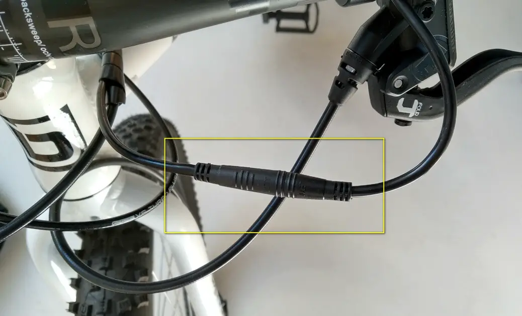 ben-e-bike TWENTY E-POWER - Connecting the USDB interface to your Ben-E-Bike