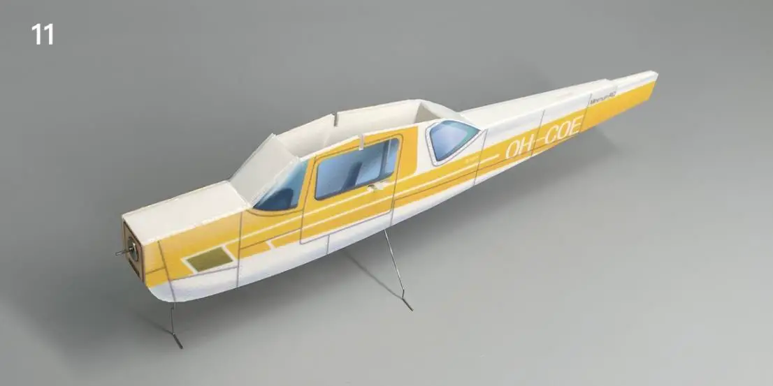 Minimum RC Cessna-152 Airplane - Overview 11